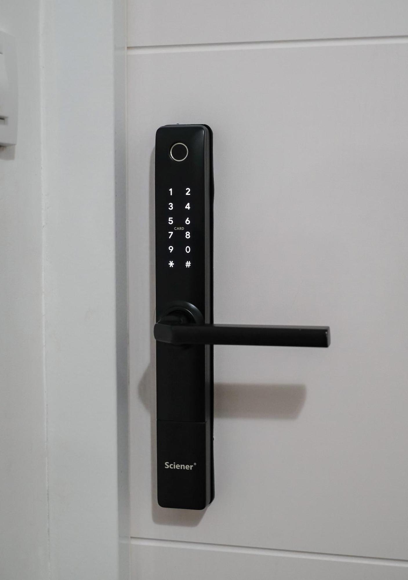 Apartment In Nis, Center! Brand-New 외부 사진